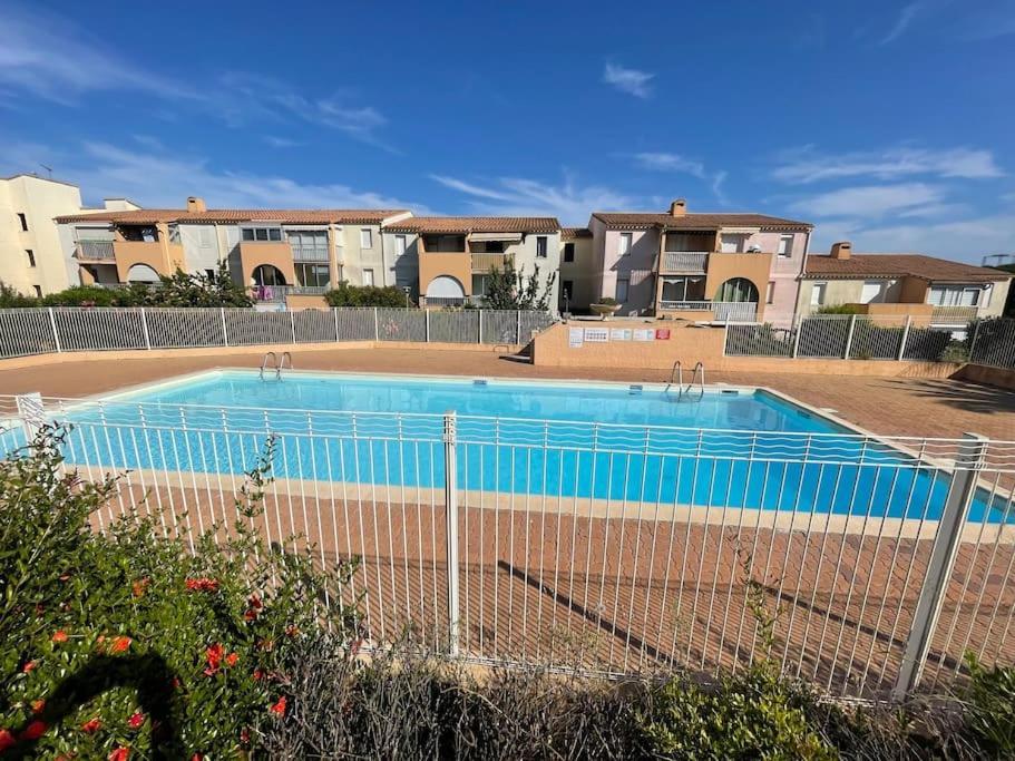 Appartement Cap D'Agde Dans Residence Avec Piscine Ngoại thất bức ảnh